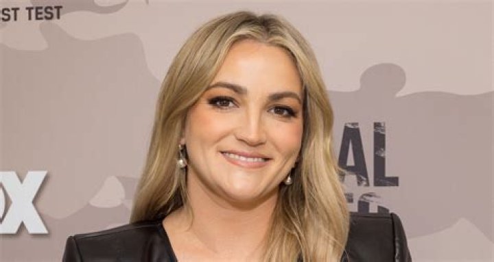 Jamie Lynn Spears Teases Zoey 101 Cast Reunion 'Are You Ready