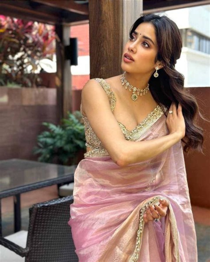 Janhvi Kapoor's exboyfriend Shikhar Pahariya कौन हैं Janhvi Kapoor