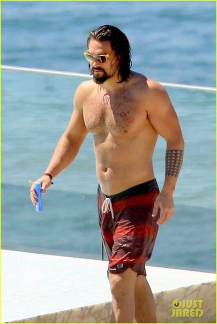 Jason Momoa Shows Off Huge New Head Tattoo LA Times Now