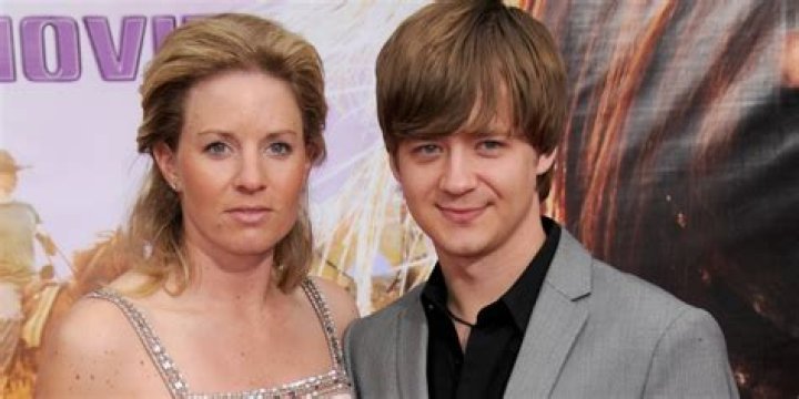 Jennifer Earles Wiki [Jason Earles ExWife], Bio, Age, Net Worth, Family