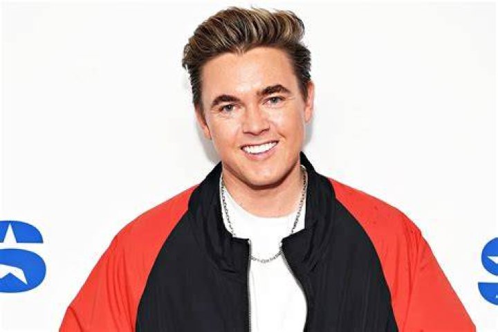 Jesse Armstrong Age , Wife, Children, Height
