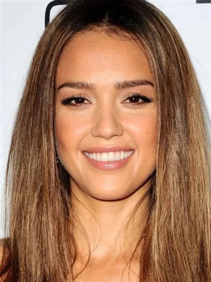 Jessica Alba Parents, Biography, Career ,Net Worth and Awards |