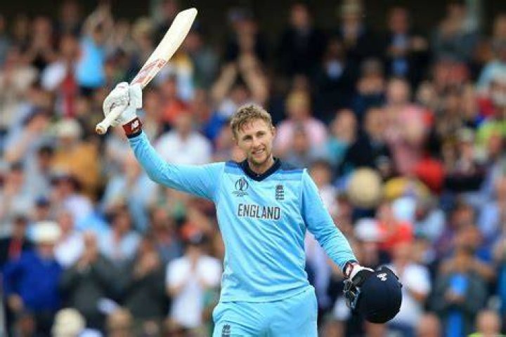 Joe Root of England Mirror Online