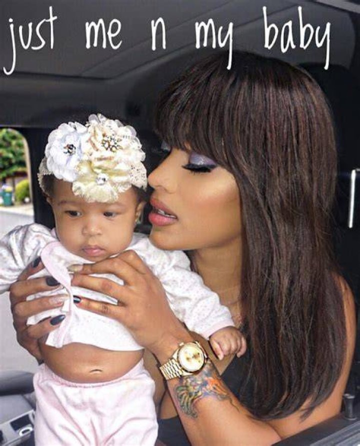 Joseline Hernandez and Her Child The Hollywood Gossip