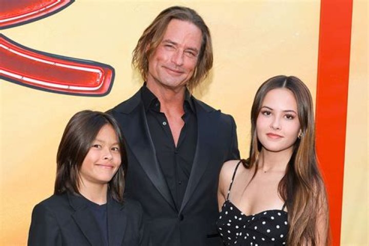 Josh holloway and his daughter Java Josh holloway, Josh, Celebrities
