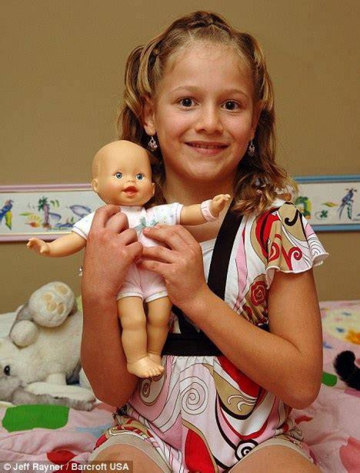 Josie Romero the eightyearold girl born a boy (9 pics)