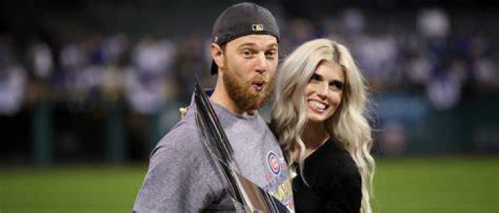 Julianna Zobrist 2021 Ian Happ Wife And Girlfriend How Is Julianna