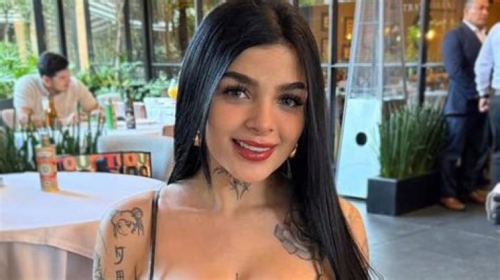 Karely Ruiz Esta es la que se compr&oacute; gracias a OnlyFans