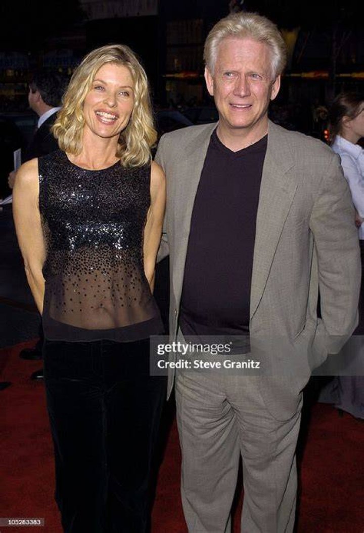 Kate Vernon and Bruce Davison Stock Editorial Photo © s_bukley 17232493
