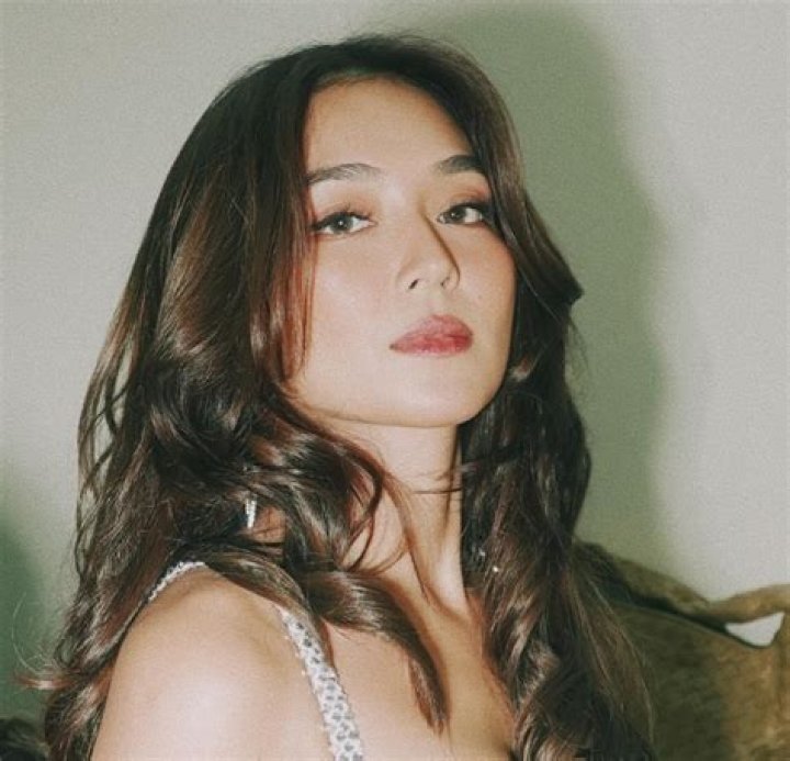 Kathryn Bernardo shares how proud she is of her frontliner sister in