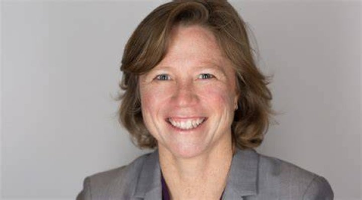 Kathryn Hamm: Bio, Net Worth, Husband, Son, & More