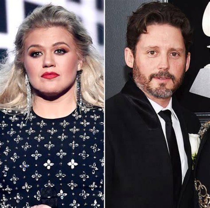 Kelly Clarkson’s Estranged Husband Brandon Blackstock Files Response To