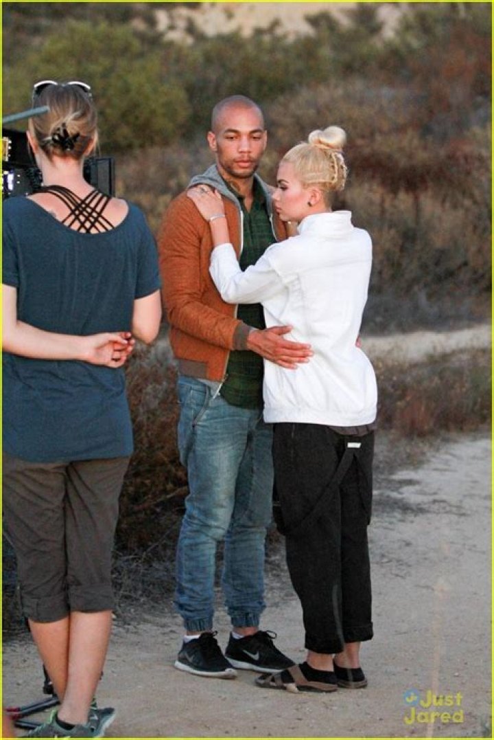 Kendrick Sampson & Hayley Kiyoko Lock Lips for Her Music Video See