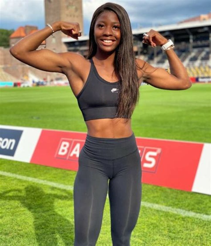 Khaddi Sagnia Female athletes, Fit black women, Fitness models