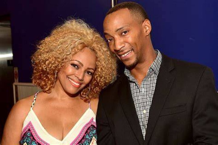 Kim Fields shares first photos of 'miracle' baby Quincy