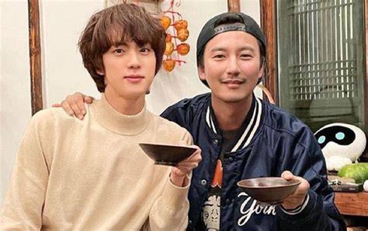 Kim Nam Gil, Jin Sun Kyu, And Kim So Jin Transform Into People Who Are