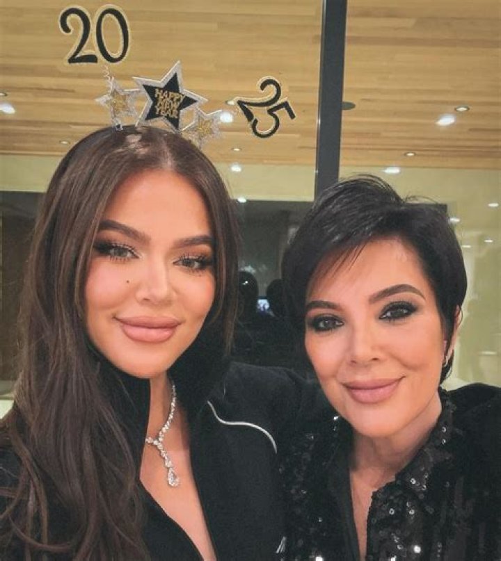 Kris Jenner Posts AgeDefying Instagram Selfie