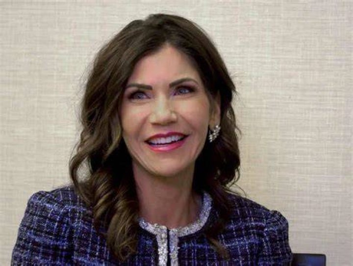Kristi Noem Net Worth, Age, Daughter, Religion, Family, Young, Approval