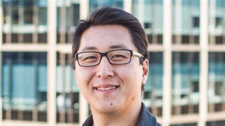 Kurt Bardella Wikipedia, Family, Net Worth, Wife