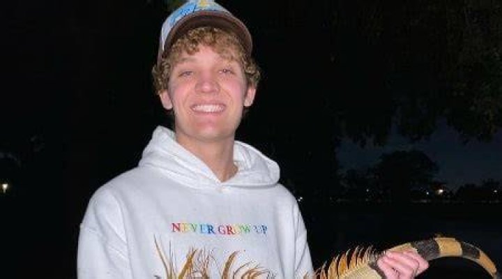 Kyle Johnson (Instagram) Height, Weight, Age, Girlfriend, Family ·