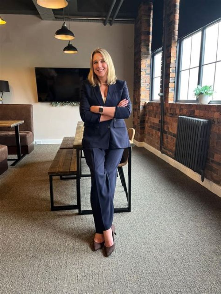 Laura Davies auf LinkedIn engineering strategy teamwork 19 Kommentare