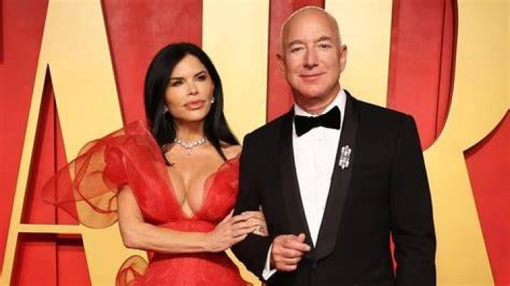 Lauren Sanchez Net Worth and Other Facts About the TV Personality and Jeff Bezos Girlfriend ·