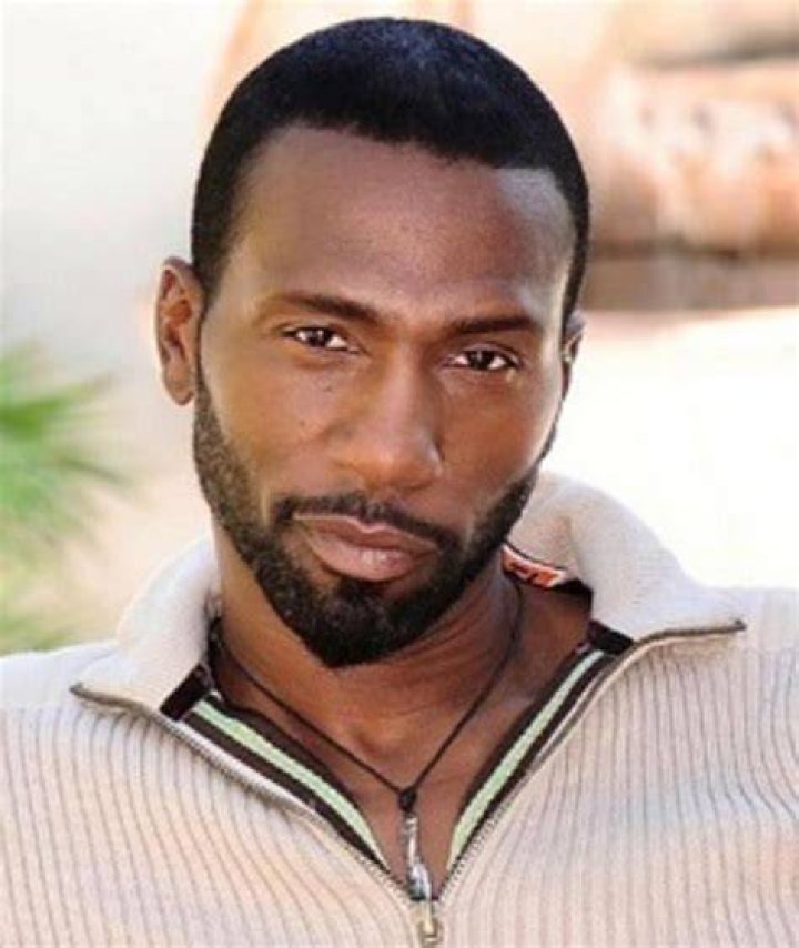Leon Robinson Age, Birthday, Bio, Facts & More Famous Birthdays on