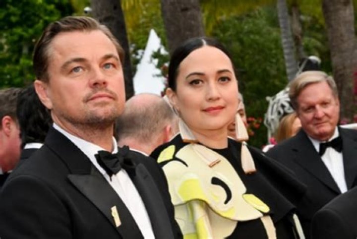 Leonardo DiCaprio dan Lily Gladstone Menaklukkan Cannes dengan Standing
