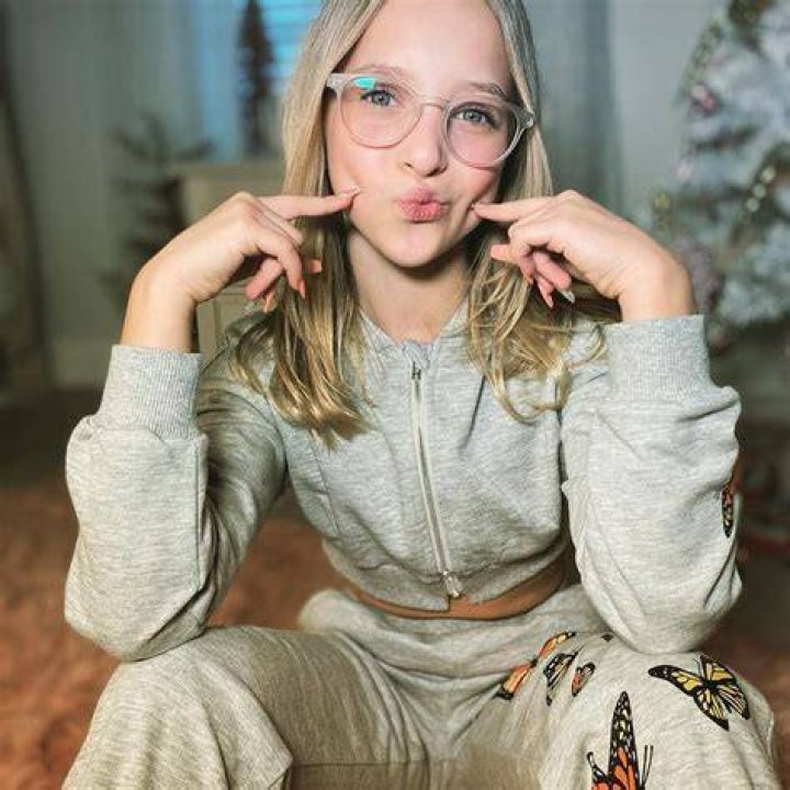 Lilliana Ketchman Height, Weight, Age, Boyfriend, Family, Facts, Biography