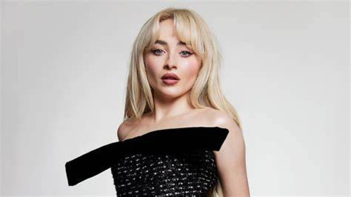 Lista 105+ Foto Sabrina Carpenter Y Rowan Blanchard Png Lleno