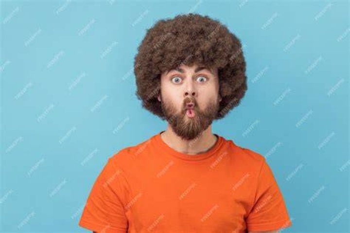 Lol Funny Man Puckers Lips for KFC, Mzansi Wants Him to Be the Brand