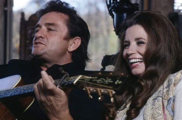 Loretta Lynn And Johnny Cash's Intriguing Relationship