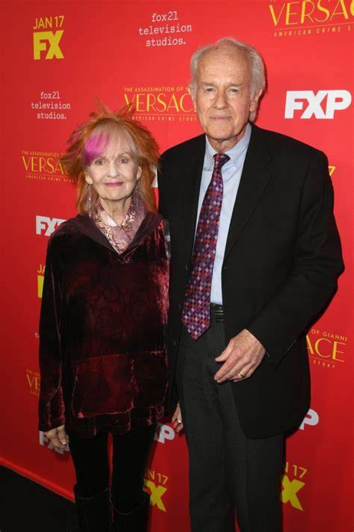 ‘M*A*S*H’s Mike Farrell Became Wife Shelley Fabares’ FullTime