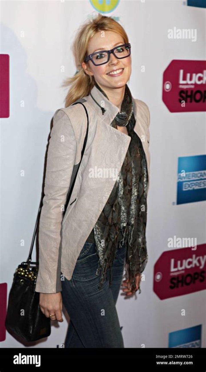 Lucky Shops Holds Their 6th Annual Shopping Event Lake bell, Shopping
