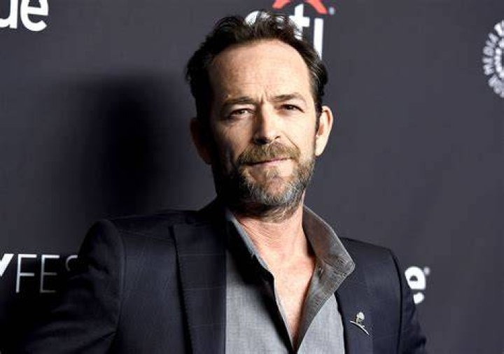 Luke Perry had cancer scare before fatal stroke