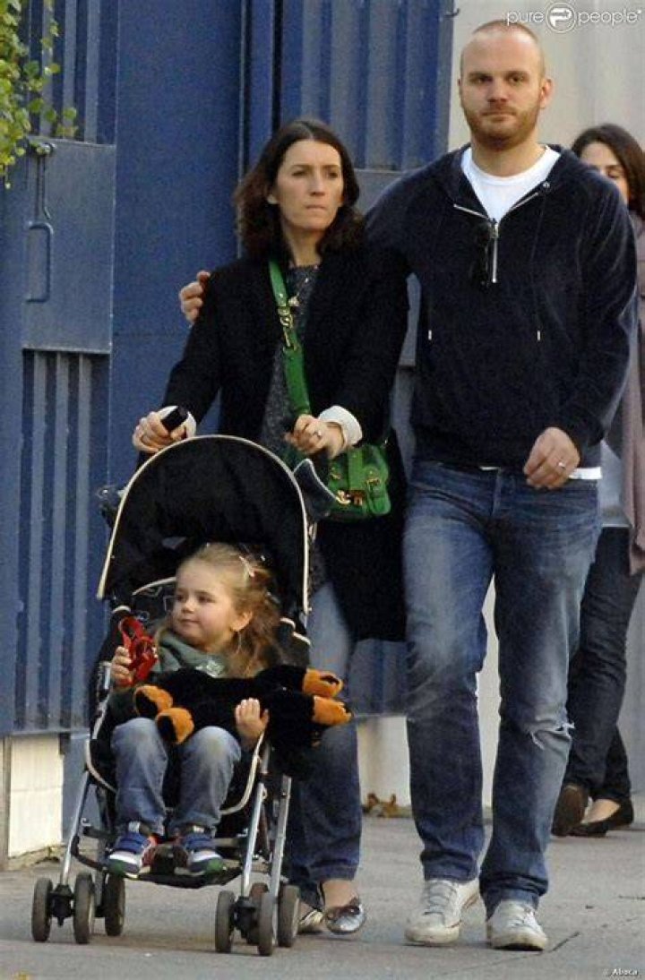 Marianne Dark is the wife of Will Champion, drummer of rock band Coldplay (Bio, Age, Husband, Children & Net Worth)