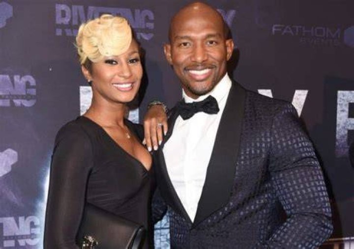 Martell Holt Net Worth 2021: How Rich is Martell Holt Actually?