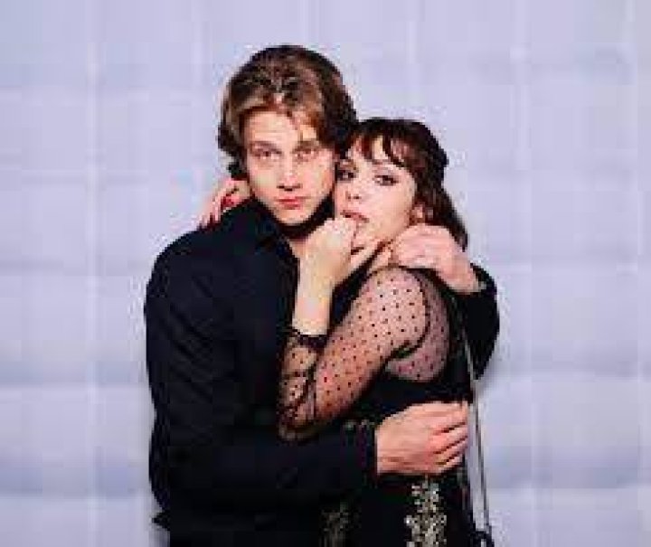 Meet Alex Saxon- American Actor Currently Dating an Actress Hannah Marks