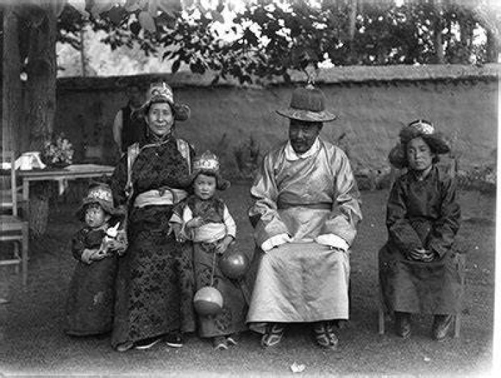 Meet Diki Tsering and Choekyong Tsering