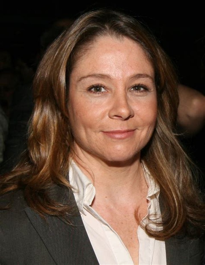 Megan Follows makes peace with midlife in This Straight