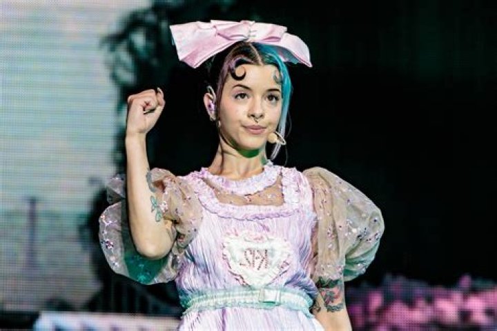 Melanie Martinez's Face: Unveiling The Transformation Secrets