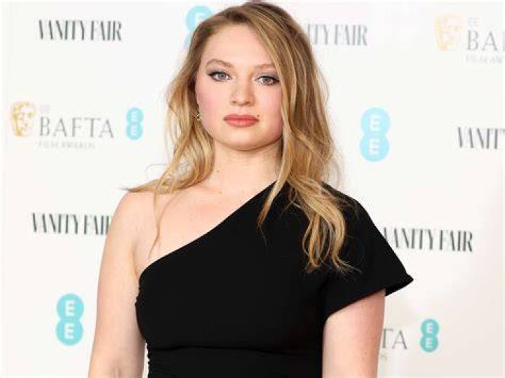 Mia Honey Threapleton Bio, Affair, Single, Ethnicity, Age, Nationality