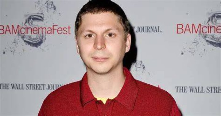 Michael Cera Age, Net Worth, Wife, Family, Height and Biography