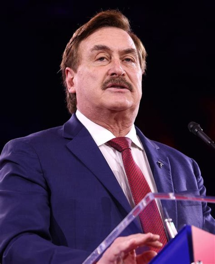 Mike Lindell Net Worth (Updated 2023) • TheCelebWealth