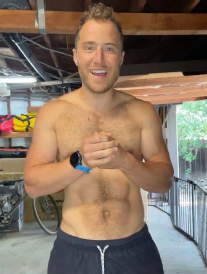 Mike Posner hot