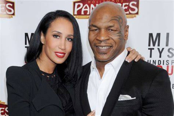 Mike Tyson’s Wife All About The Boxer’s 3 Marriages Hollywood Life