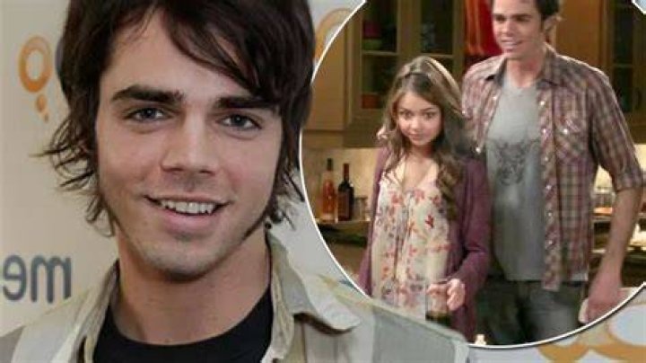 Modern Family star Reid Ewing confirms he's gay but hasn't come out as