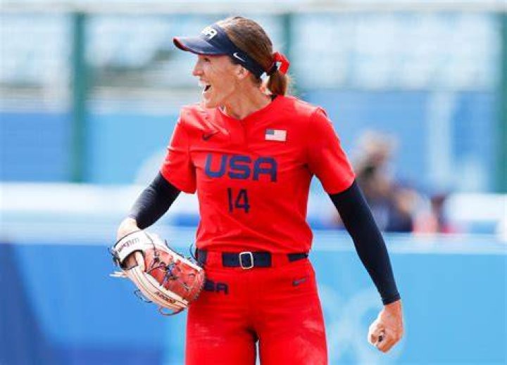 Monica Abbott Brings The Heat As Team USA Remains Undefeated In Softball