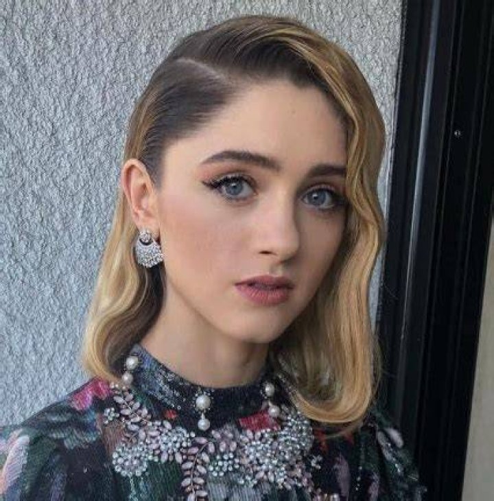 Natalia Dyer&rsquo;s Age, Wiki, Height, Weight, Dating, Boyfriend Networth