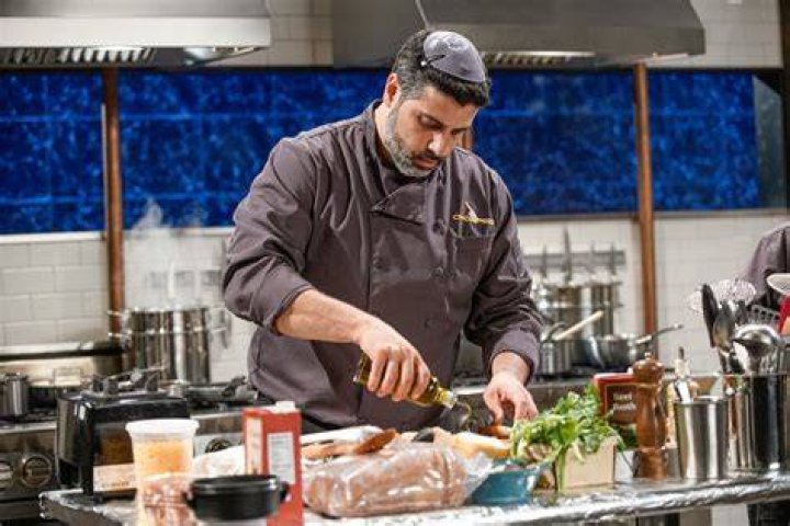 NJ chef who appeared on &lsquo;Chopped&rsquo; charged with sexually assaulting minor